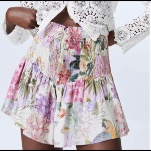 Zara floral smocked short